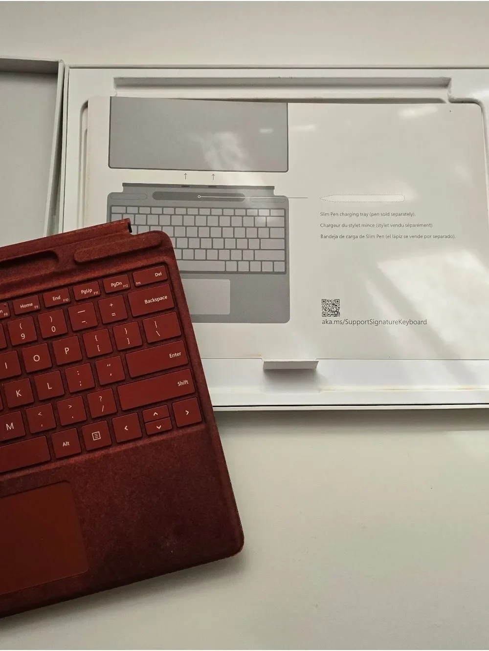Microsoft Surface Pro Signature Keyboard Poppy Red Alcantara Pro 8 9 X
